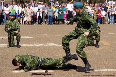 Показательные рукопашный бой