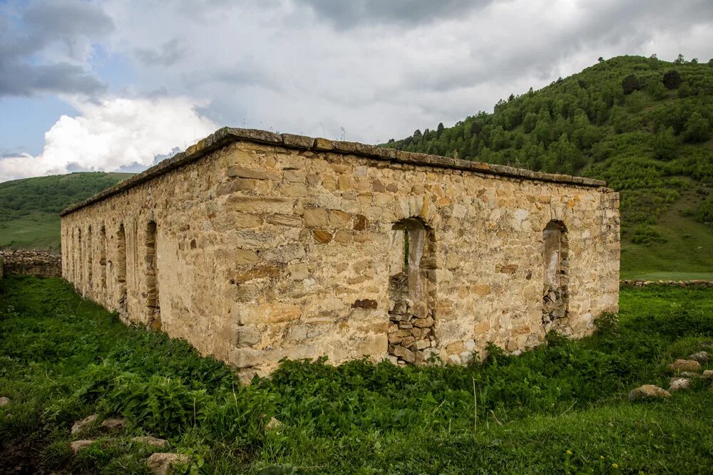 схауат кчр. аул схауат кчр. хасаут карачаево черкесия мечеть. долина реки, хасаут, 361713. хасаут малокарачаевского района.