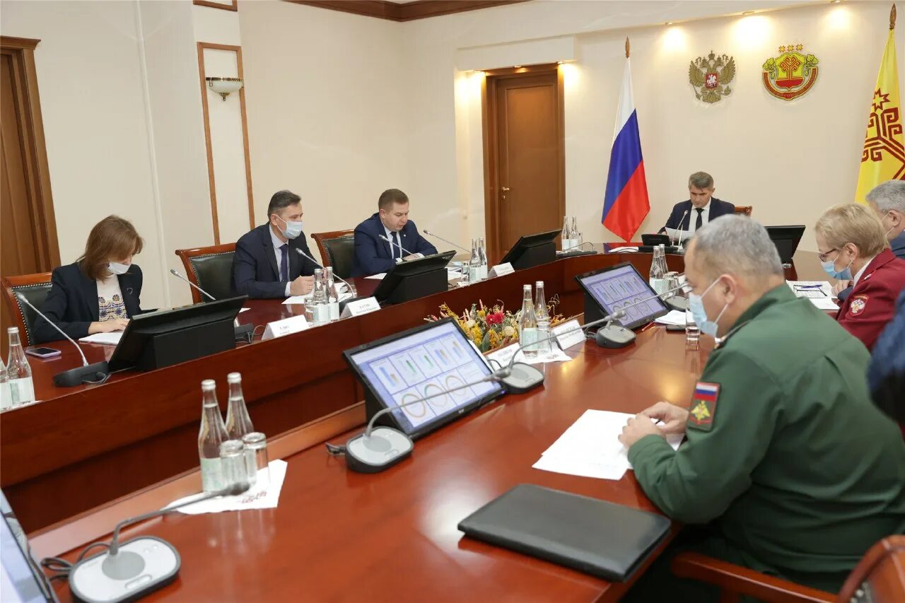 выборы голосование чувашия. справедливая россия чувашия зайцев геннадий. зайцев геннадий иванович помощник аксакова. автовокзал горьковское. чувашию закрыли.