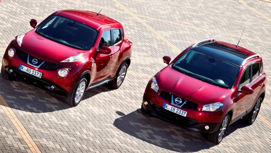 Nissan juke. Nissan juke 2014. Ниссан жук и ниссан кашкай. Ниссан кашкай жук. Nissan juke первое поколение.