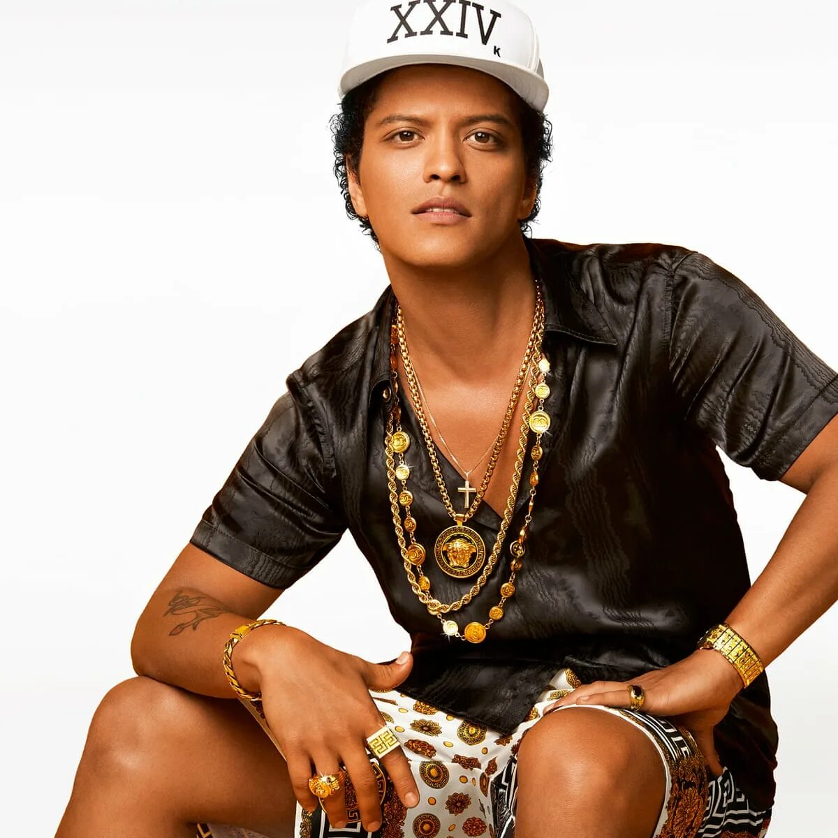 Bruno mars when i. Бруно марс. бруно марс фотосессии. bruno mars 24k magic. бруно марс танцор.