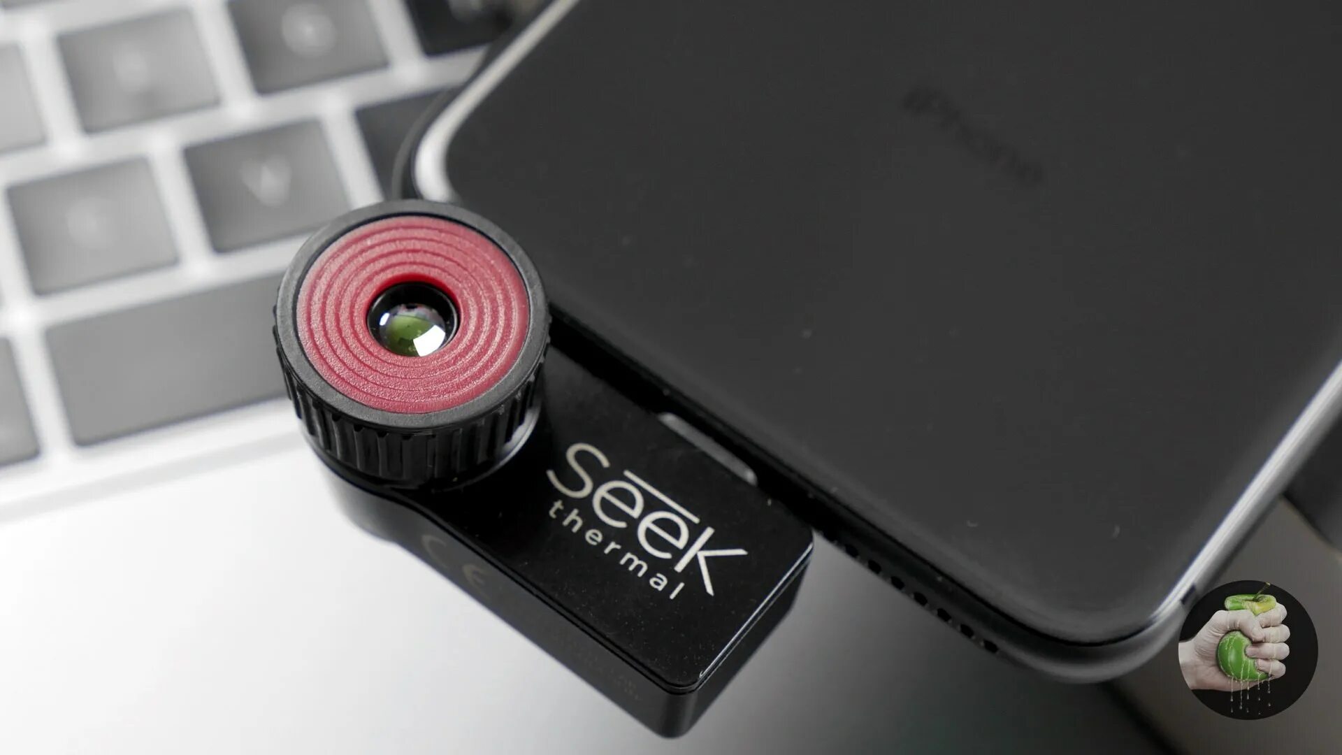 Seek compact pro. Seek Thermal Compact Type-c. Seek Thermal Compact Pro. Компактный тепловизор. Seek Thermal shot Pro.