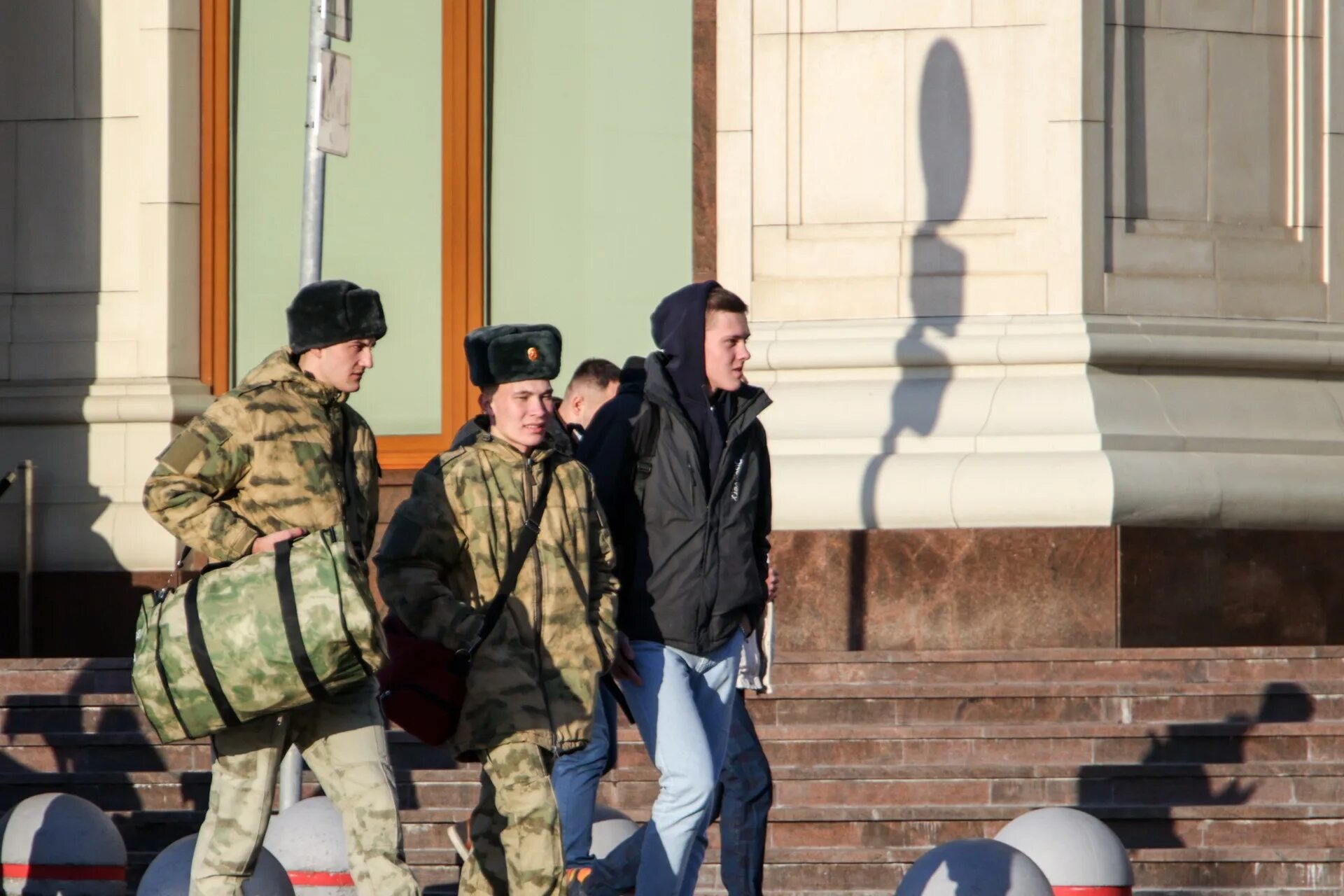 В москве начали рассылать электронные повестки. Электронная повестка. Новые повестки. Электронная повестка фото. Электронная повестка 2023.