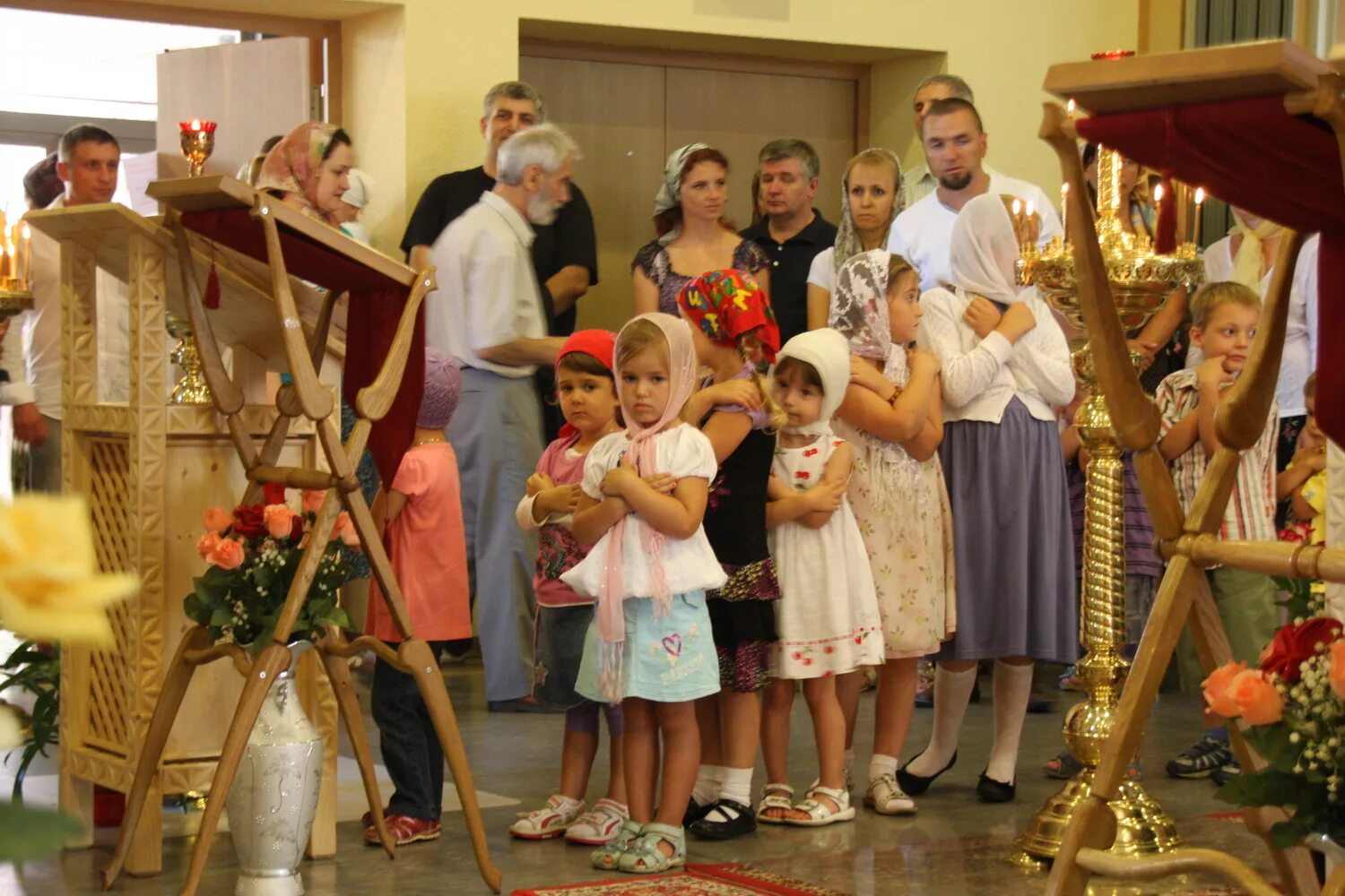 Можно ходить в церковь с ребенком