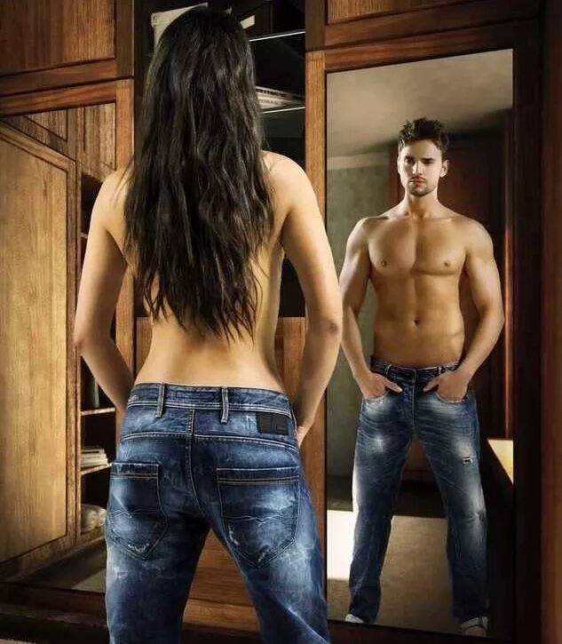 У человека есть пол. Мужчина и женщина пол. Расстегивает джинсы. Парень расстегивает джинсы. Женщины с мужским полом.