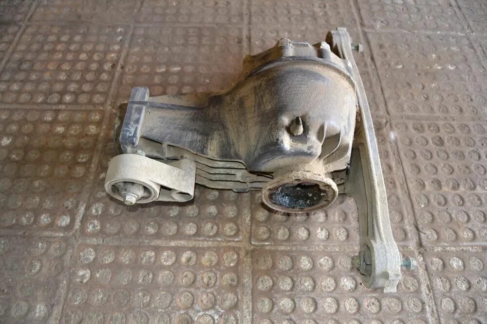 редуктор на 6. редуктор ауди а6 с6. задний редуктор ауди а6 с5 кватро. задний редуктор ауди а6 с5 кватро. задний мост ауди а6 с5 кватро.