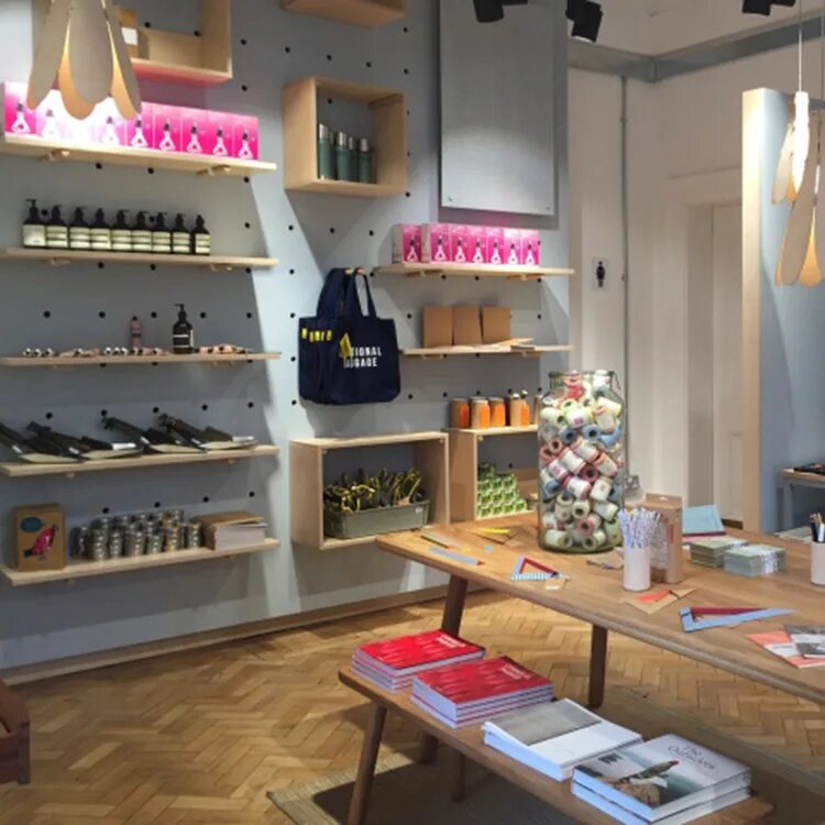 Pin by Kimberly Wagner on Rooms I like Pinterest Intérieurs des magasins des fle