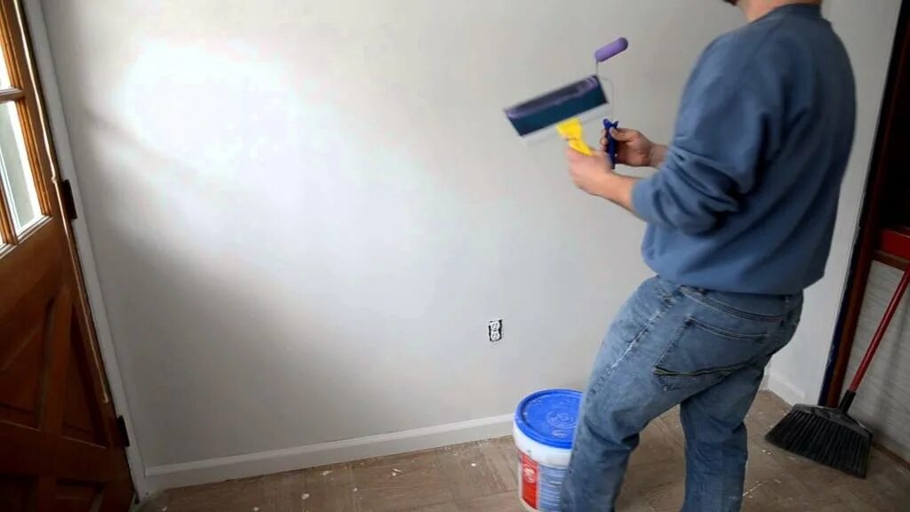 Покрасить стены без выравнивания. Краска для неровных стен. Шпатлевка стен под покраску. Покрасить стены без выравнивания. Покрасить стены без выравнивания.