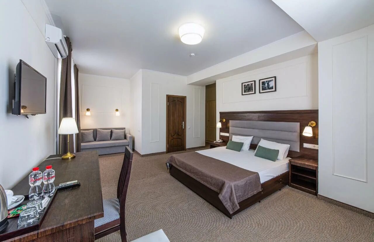 Democratia сукко еда. Democratia ultra all inclusive family hotel. Democratia отель в сукко. Democratia отель в сукко. Пляж демократия сукко.