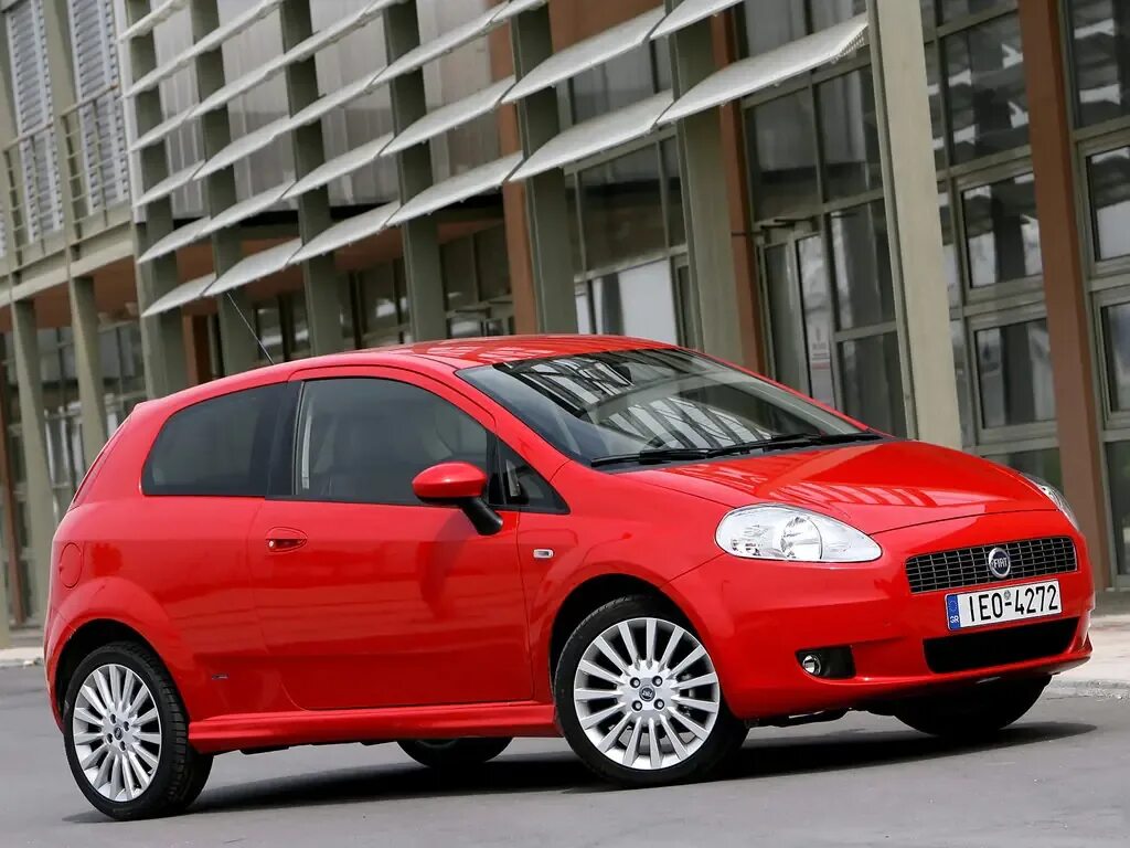 Fiat grande punto 3. Фиат пунто 4. Фиат пунто 3. Фиат пунто 3. Фиат гранд пунто 2008.