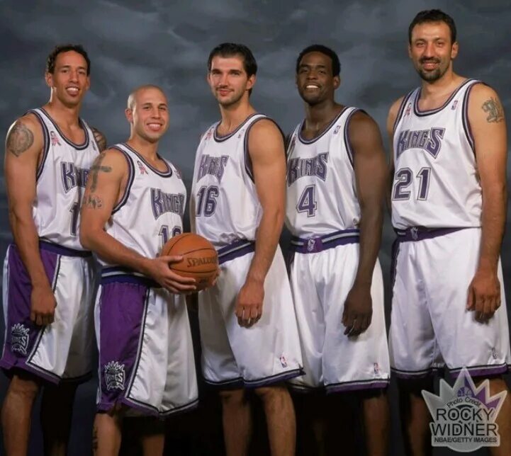 6 kings slam. Chris webber sacramento kings. сакраменто кингз команда. команда кингс нба. даг кристи баскетболист.