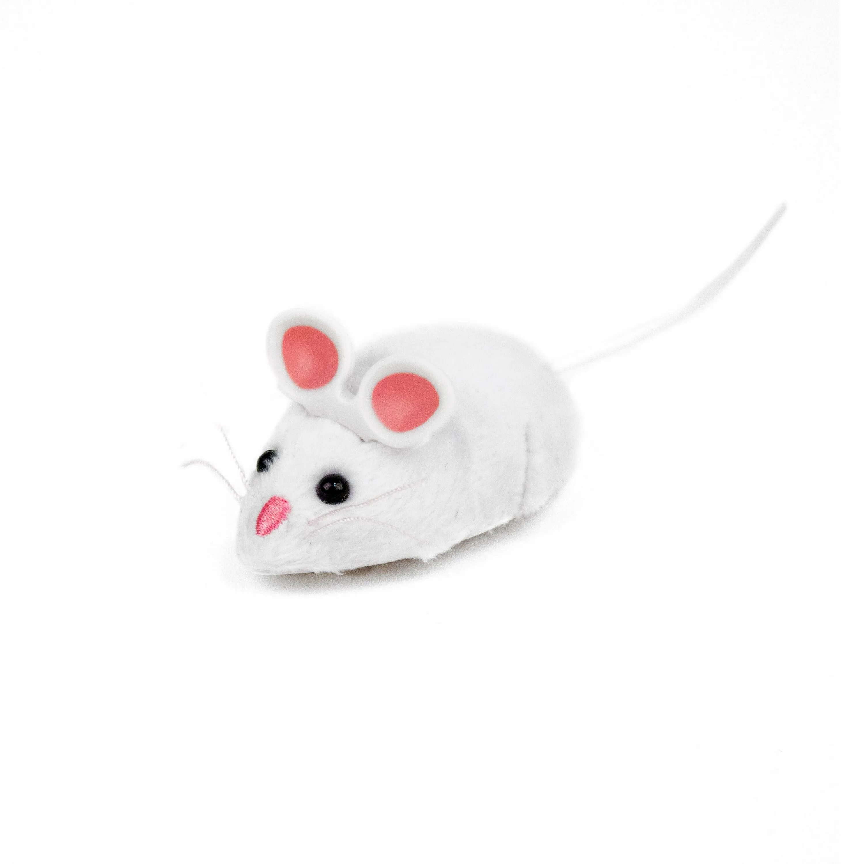 Бегающая мышь для кошек. Игрушка мышка. Игрушечная мышка. Игрушки для игрушечных мышек. Кошки-мышки.