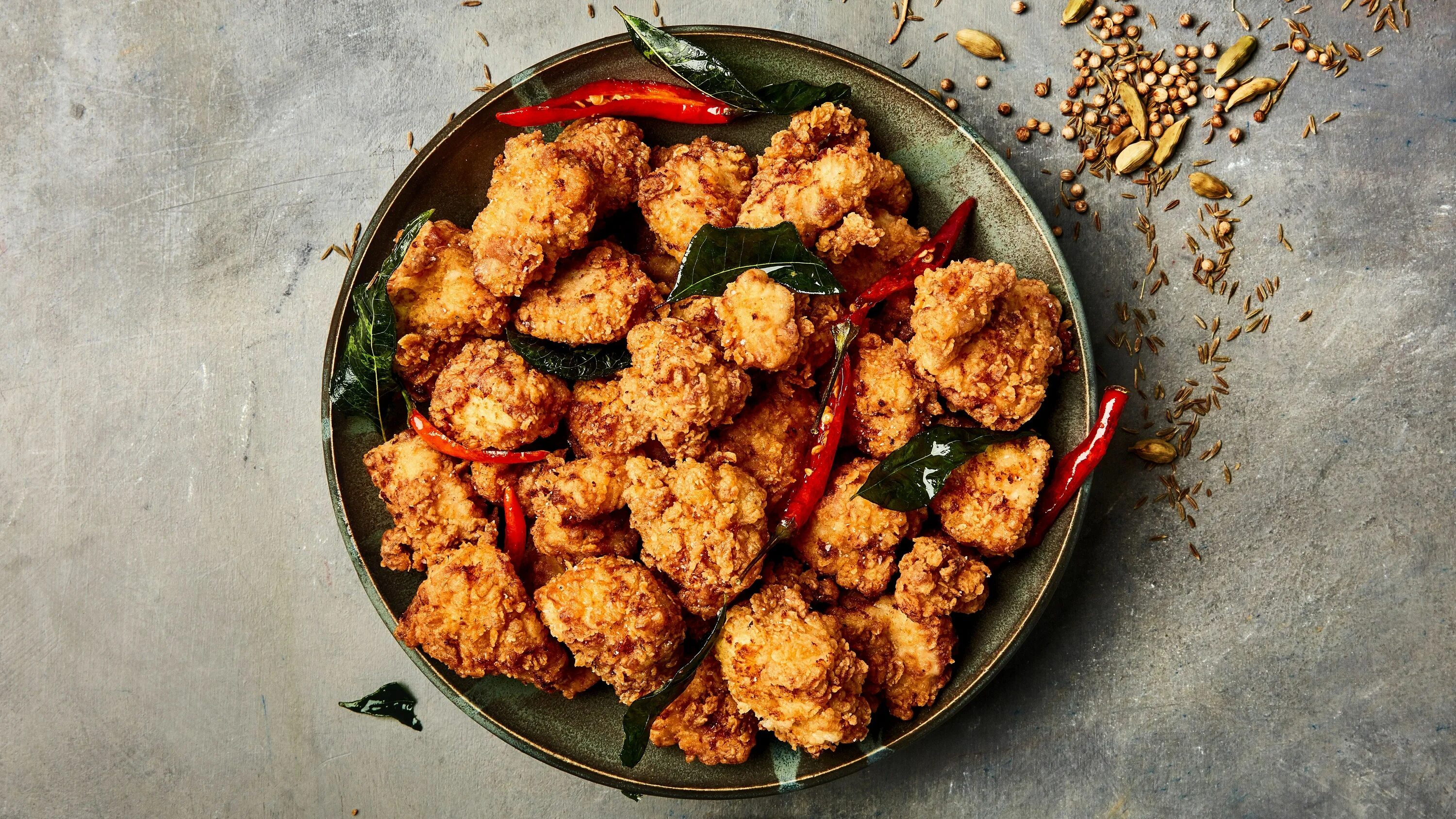 Чикен попкорн. KFC Popcorn Chicken. Поджарка блюдо.