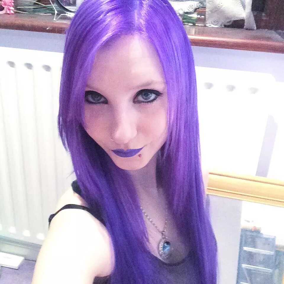 Purple hot. Leda pink hair. Шикарное белье. Бело фиолетовые волосы. Purple hot.