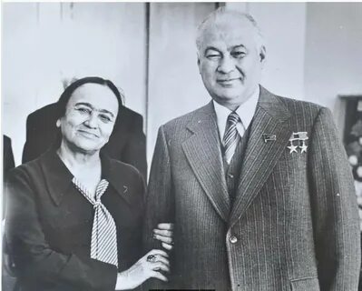 Шарафу рашидову