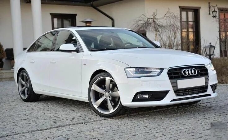 Ауди а4 2013 белая. Audi a4 2013. Ауди а4 2013 года. Ауди 4 2013 года. Ауди 4 2013 года.