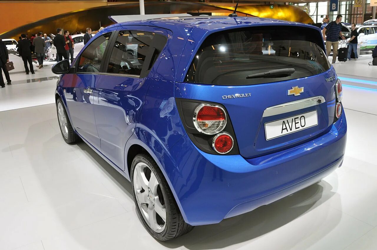 Авито шевроле авео хэтчбек. Chevrolet aveo hatchback. chevrolet aveo 2025 хэтчбек. шевроле авео хэтчбек 2025. шевроле авео хэтчбек новый.