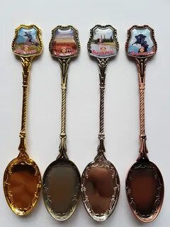 Сувенирные ложки