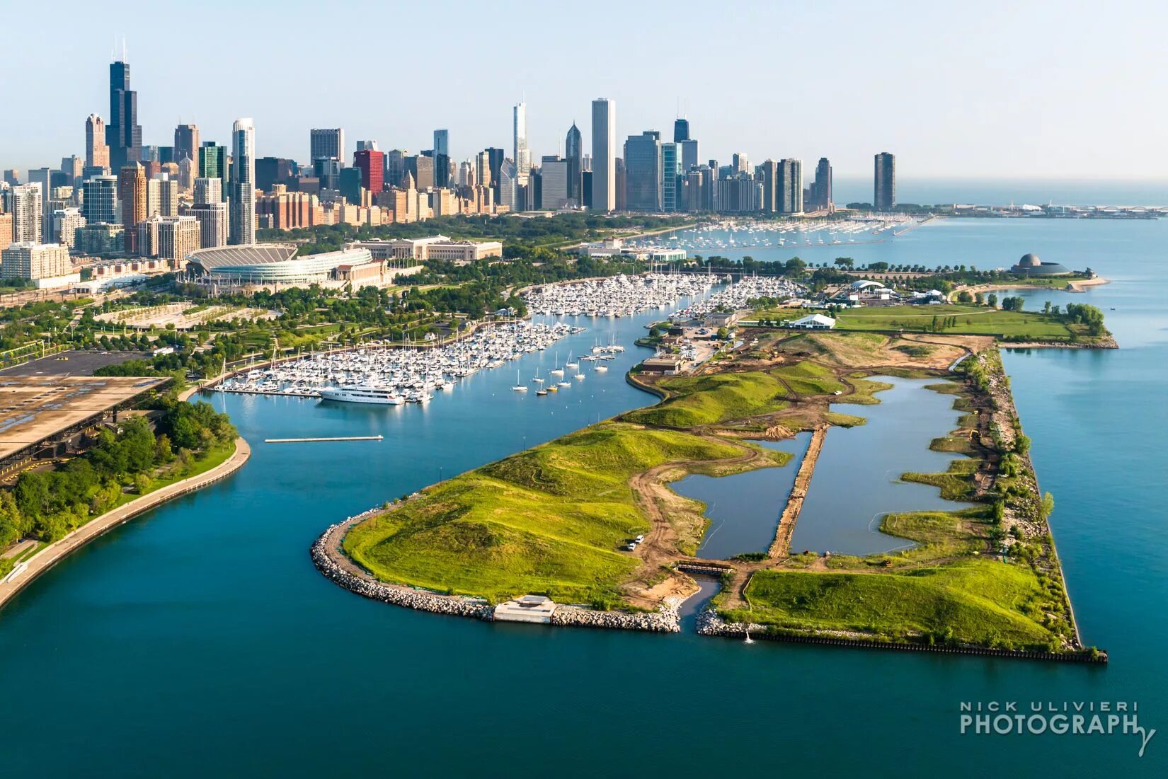 Парк музеум кампус Чикаго. Maggie Daley Park (Чикаго, США). Чикаго летом. Meigle город. Island setting