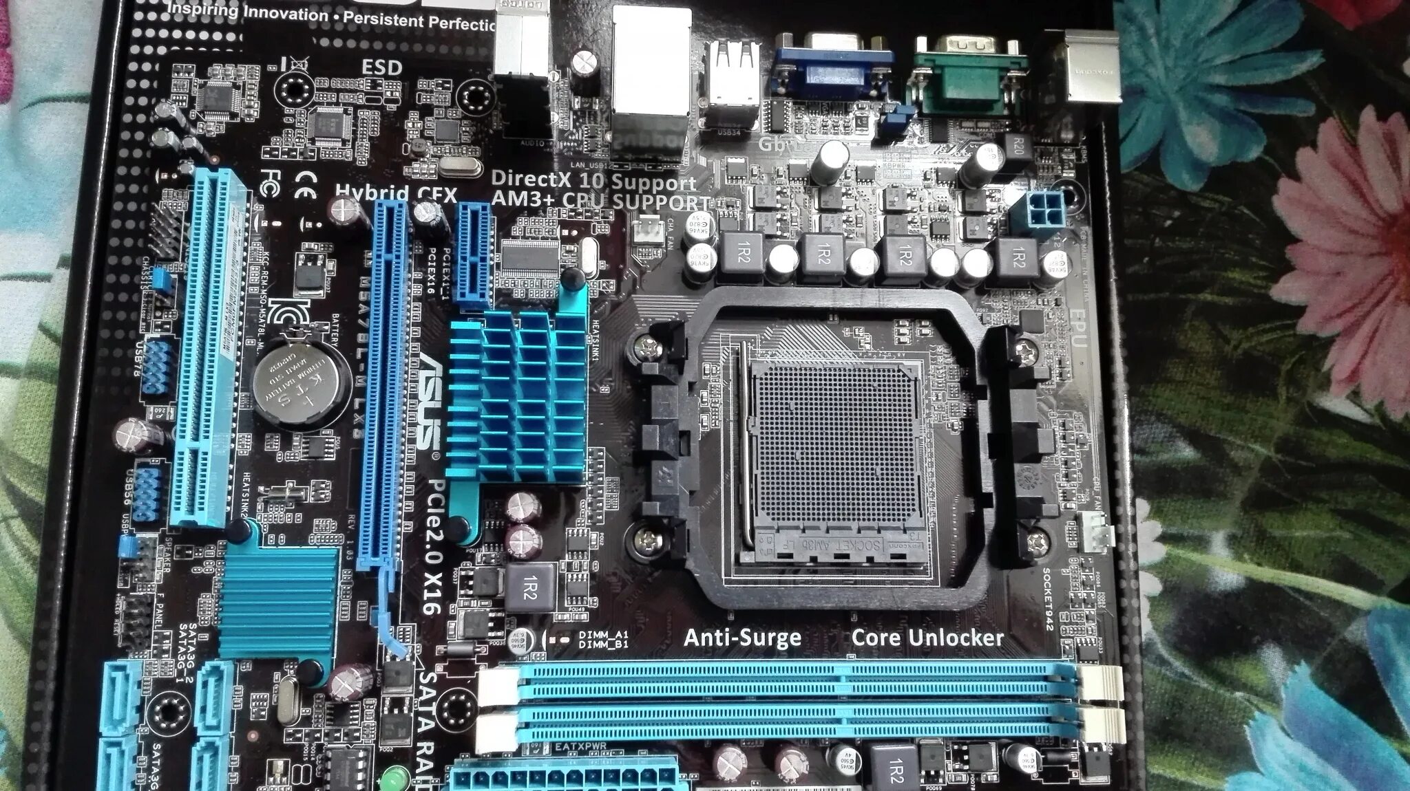 M5a78l m lx3 какие процессоры. Асус m5a78l-m lx3. asus m5a78l-m lx3 tpm. asus m5a78l-m lx3 перемычки. hybrid cfx материнская платаm 5a78l-m.