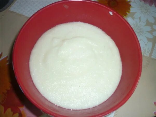 над белыми кашками