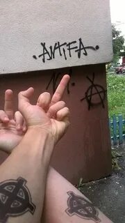 Зла молодежь