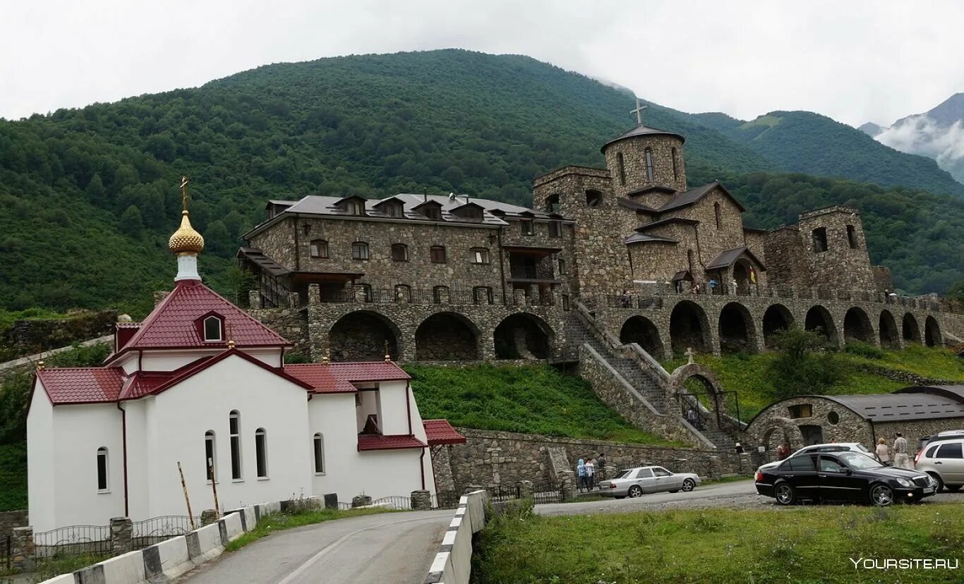 Республика Северная Осетия Алания. Фиагдон Республика Северная Осетия Алания. Фиагдонский монастырь Северная Осетия. Южная Осетия Владикавказ. Фото осетии