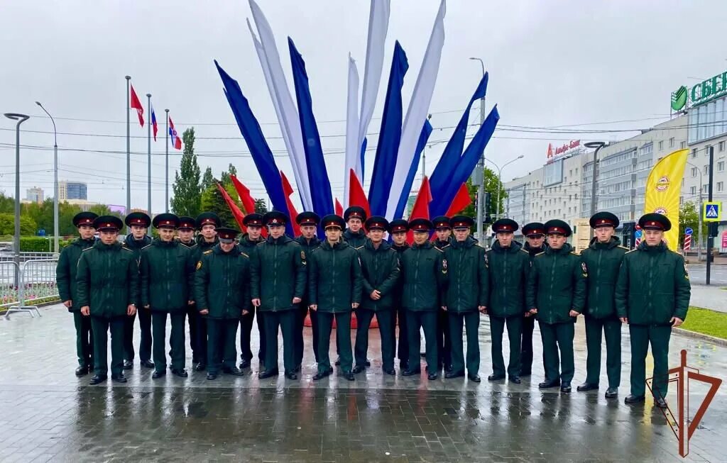 ПВИ Пермский военный институт. Пермский военный институт войск национальной гвардии в Перми. ПВИ ВНГ РФ Пермь. Пермь военнослужащие. Военные в пермском крае