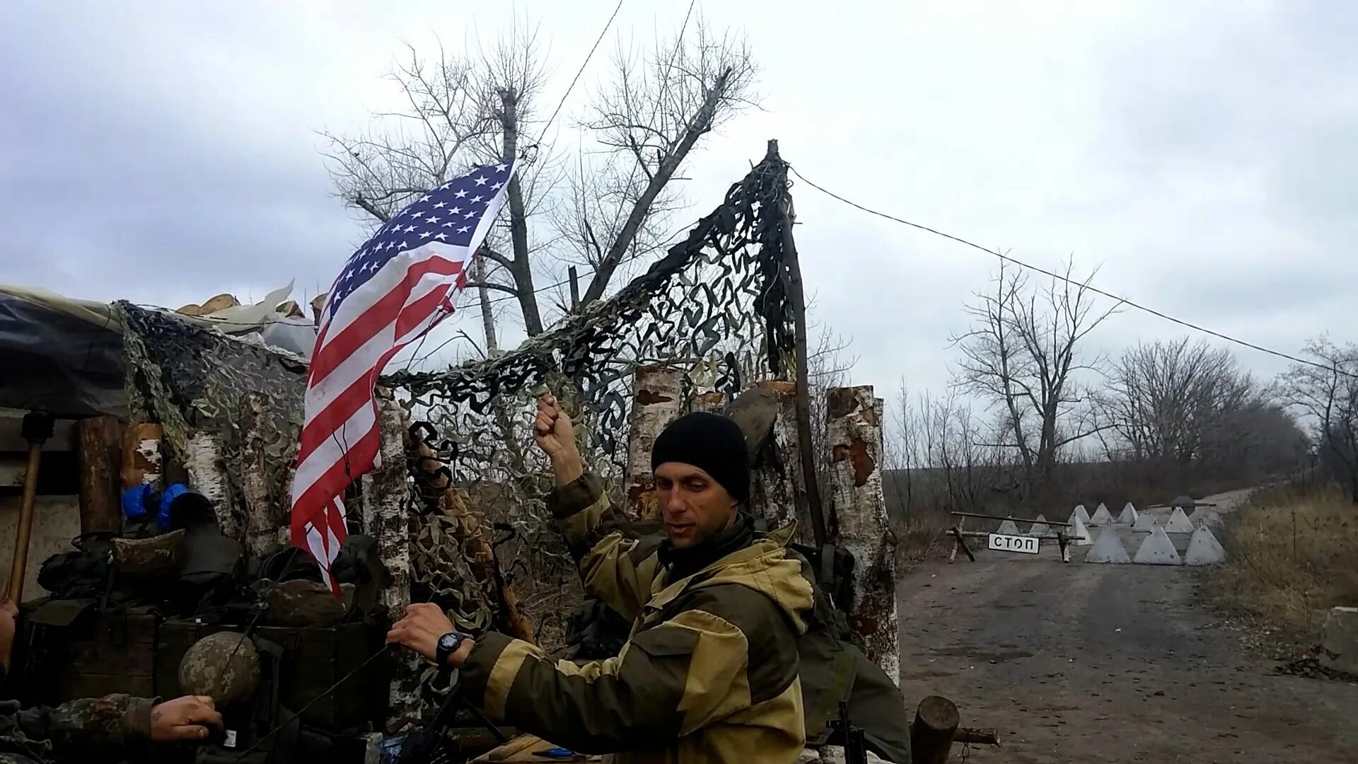 Украинские пленные в авдеевке. Пленные украинские солдаты 2022. Бетонированные укрепления всу. Украинские пленные в авдеевке. Украинские военные.