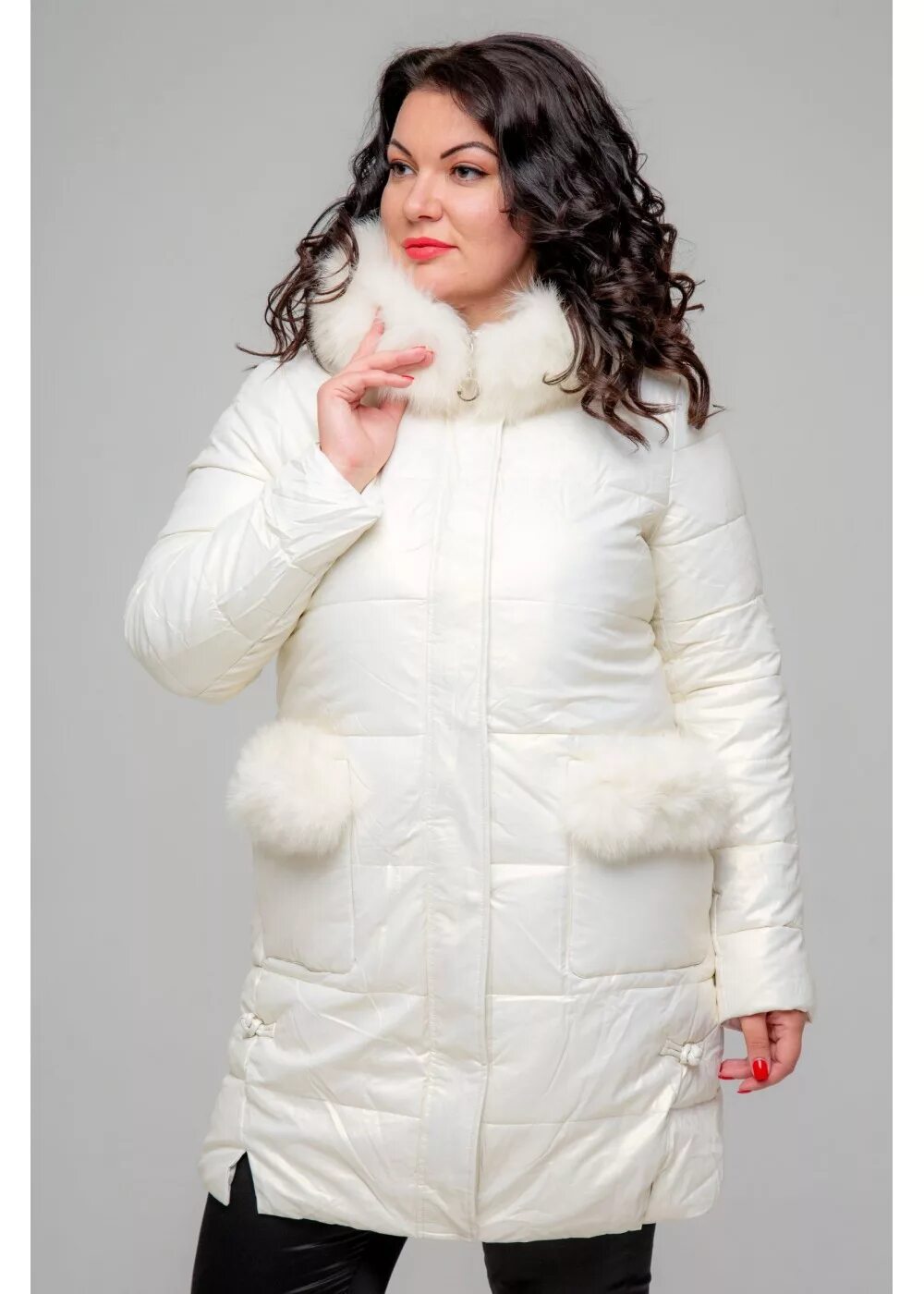 Пуховик для полных женщин. Куртки для полных женщин зимние. Зимняя куртка женская для полных. Зимние куртки женские больших размеров.