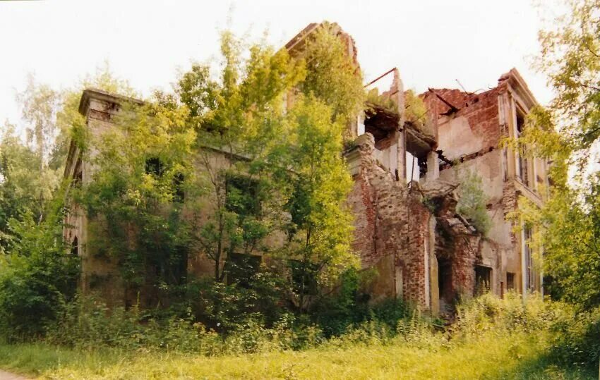 усадьба якова брюса в подмосковье. усадьба брюса глинки. усадьба лосино петровский. дом в д. снт корпуса.