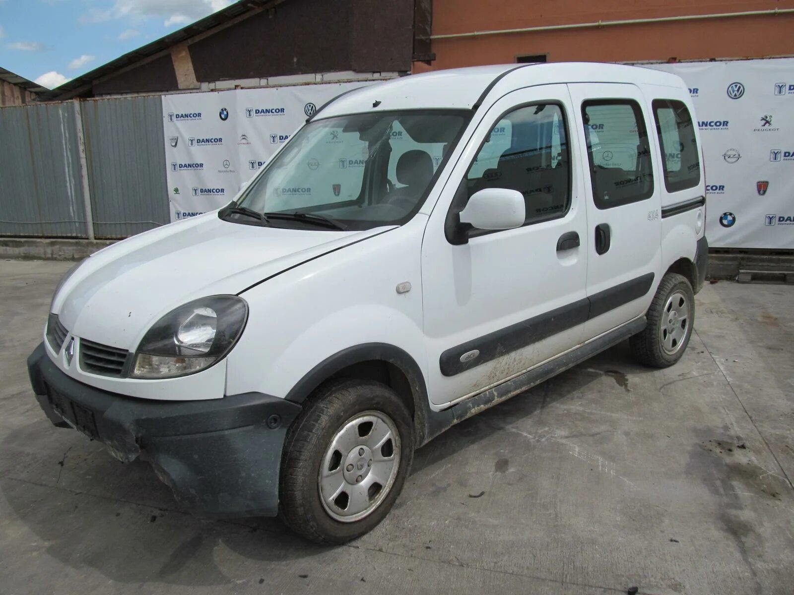 Renault kangoo дизель. Renault Kangoo 2008 1.5 дизель. Renault Kangoo 1.9 дизель. Рено Кенго 1.5 дизель. Ренаулт Кангу дизель 2000.