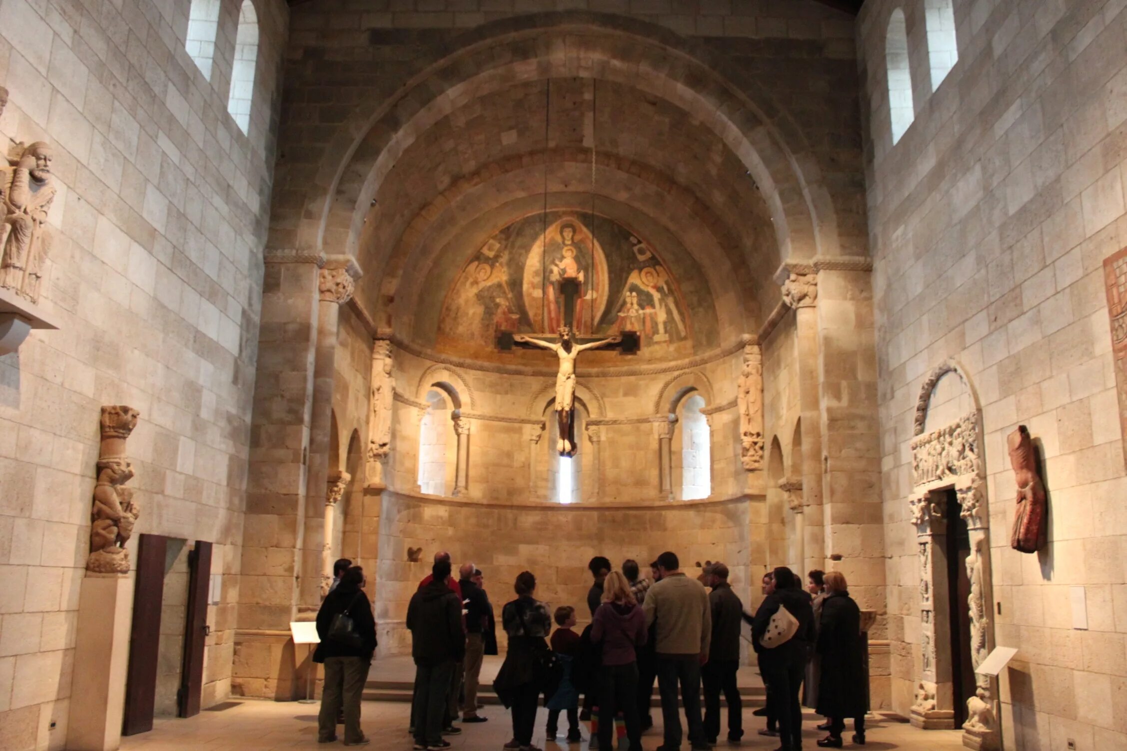 Visiting the met. Cloister. cloisters new york. cloisters museum. the cloisters museum collection.