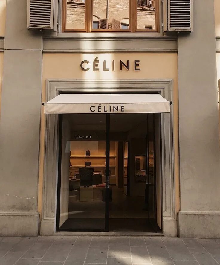 Celine aesthetic. Фасад бутика. Магазин celine. Магазин celine. Celine бутики.