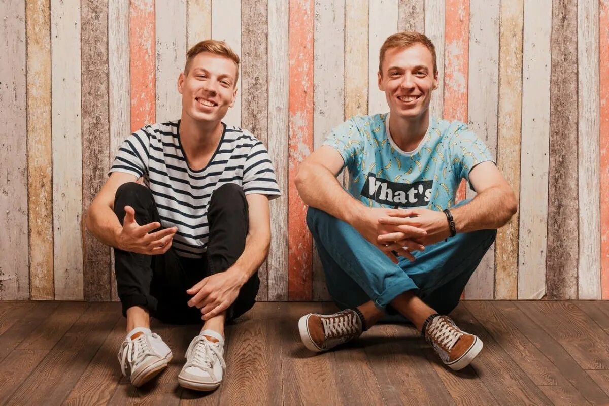 Dabro солисты. Dabro юность. Группа dabro певцы. Группа dabro. Dabro юность.