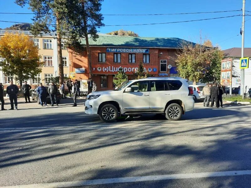 25 октября на левом. ДТП В Карачаевске 25 октября. ДТП В Карачаевске 25 октября 2022. Авария в Карачаевске вчера.