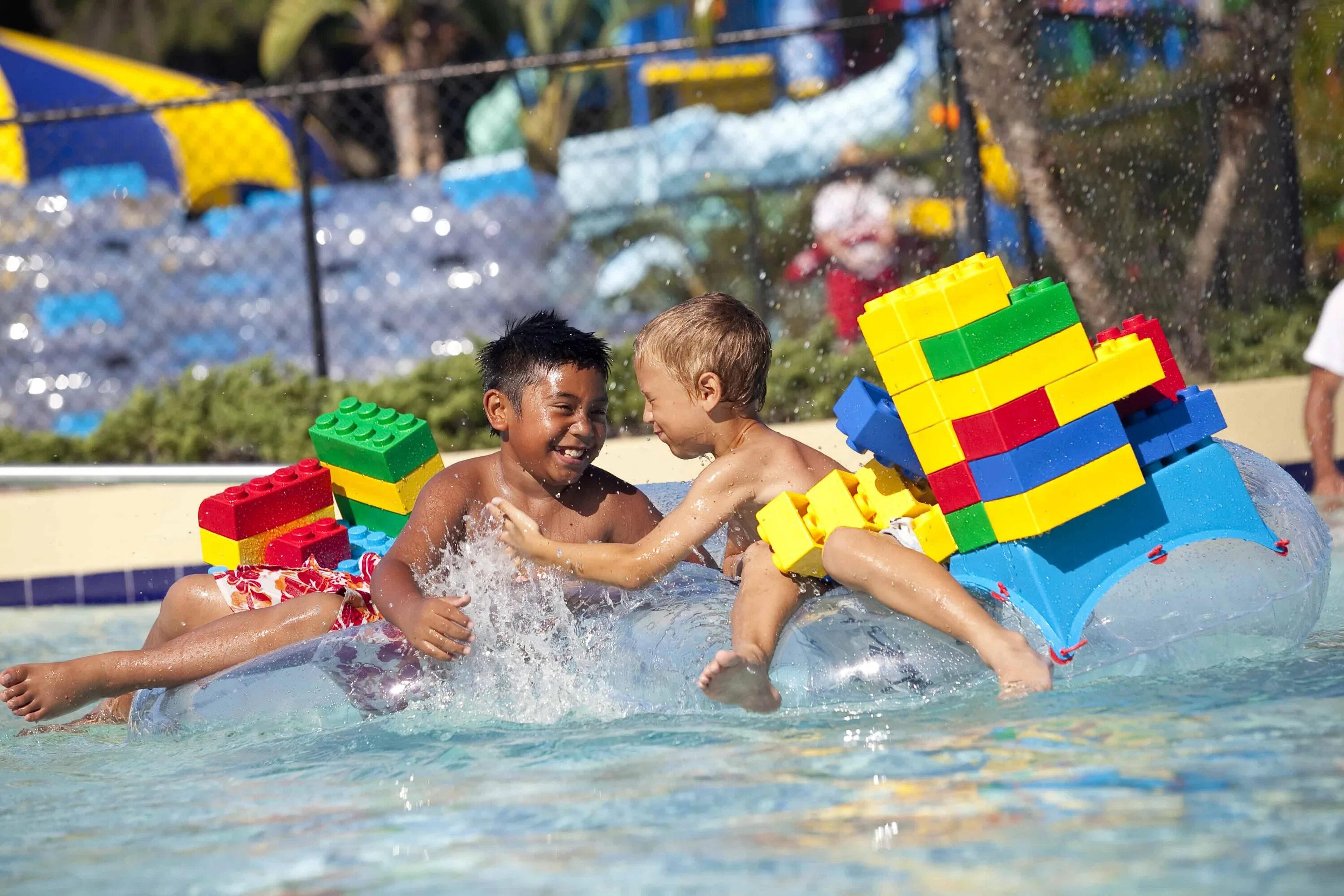 Аквапарк Legoland. Водный парк Legoland® Water Park. Legoland Dubai аквапарк.