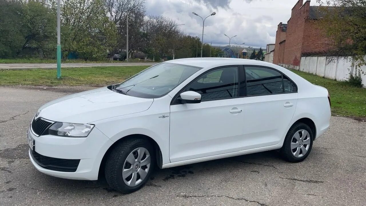 Шкода рапид хоккей эдишн 2019. Шкода рапид 2021 hockey edition. Skoda rapid 2015 hockey edition. Skoda octavia iii (a7) рестайлинг, 2019. Шкода хоккей эдишн 2019.