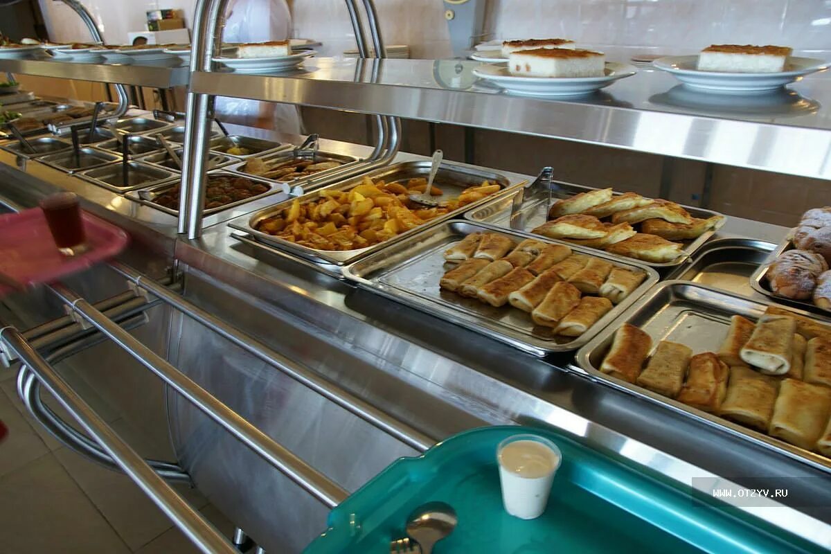 Где поесть в сочи. Шашлычная дагомыс. Сочи где поесть. Московская 19 сочи. Ресторан чугунок в плесе.