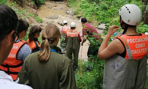 Безопасность волонтеров. Добровольчество в чрезвычайных ситуациях. Волонтёрство в чрезвычайных ситуациях. Волонтеры ЧС. Волонтерство в ЧС.