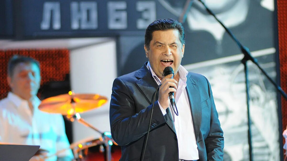Молодой расторгуев