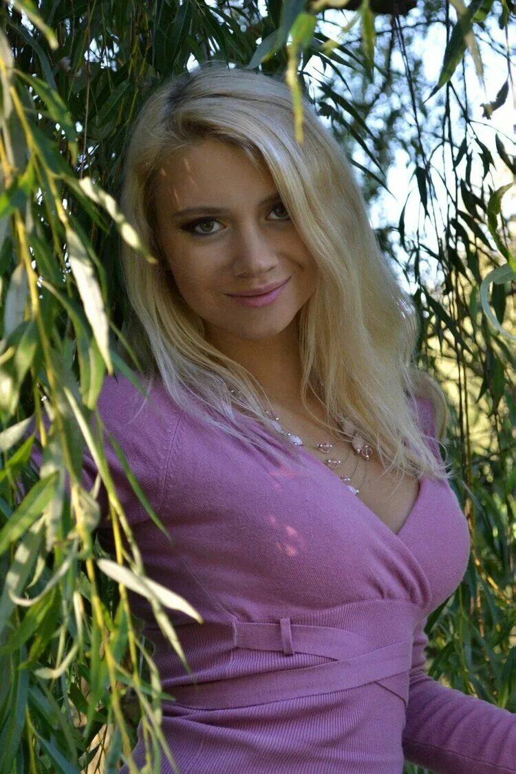 Знакомства фото женщин без регистрации. Кристина Иванова. Светлана Скорова. Сара Александровна. Женщины.