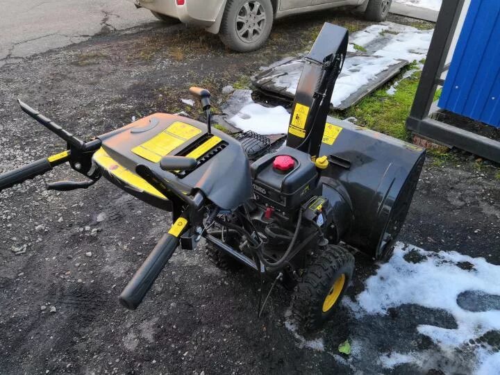 Champion bs. Снегоуборщик чемпион 656 bs. Снегоуборщик champion st656. Снегоуборщик бензиновый champion st861bs. Снегоуборщик champion st1170bs.