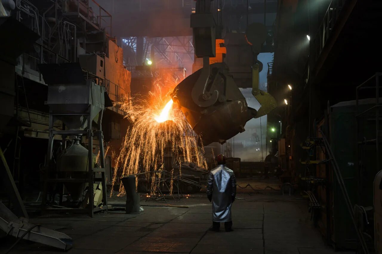 Череповец металлургический комбинат. Цеха северсталь череповец. Северсталь металлургический комбинат череповец. Пао череповец. Склад слябов северсталь.