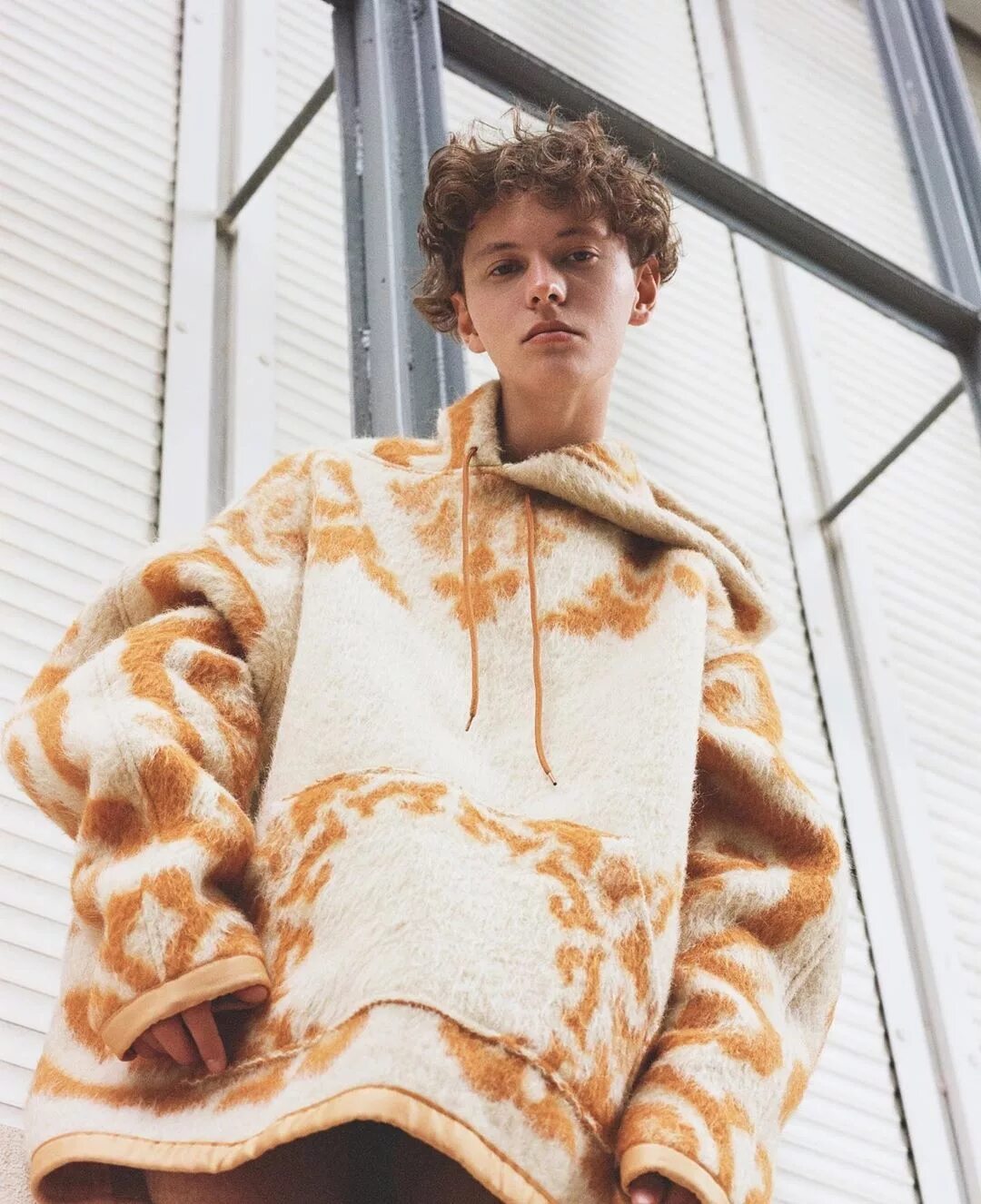 эдуард шарлот певец. шарлотт эдуард шарлот. шарлотт музыкант. шарлотт эдуард шарлот. шарлот 2022 певец.