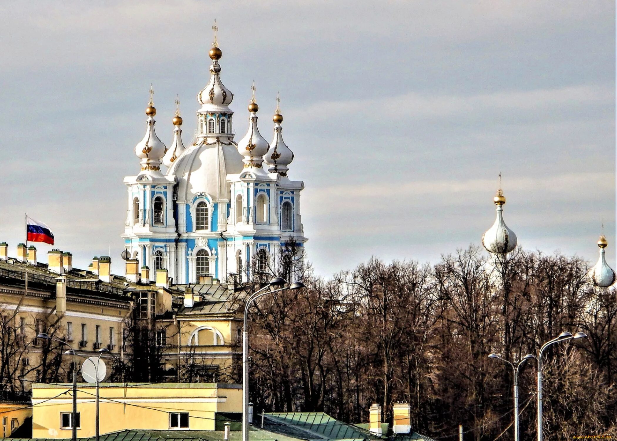 Храм воскресения в городе. Собор воскресения христова (ивано-франковск). воскресенский девичий смольный монастырь. смольный собор. стиль барокко в россии смольный собор.