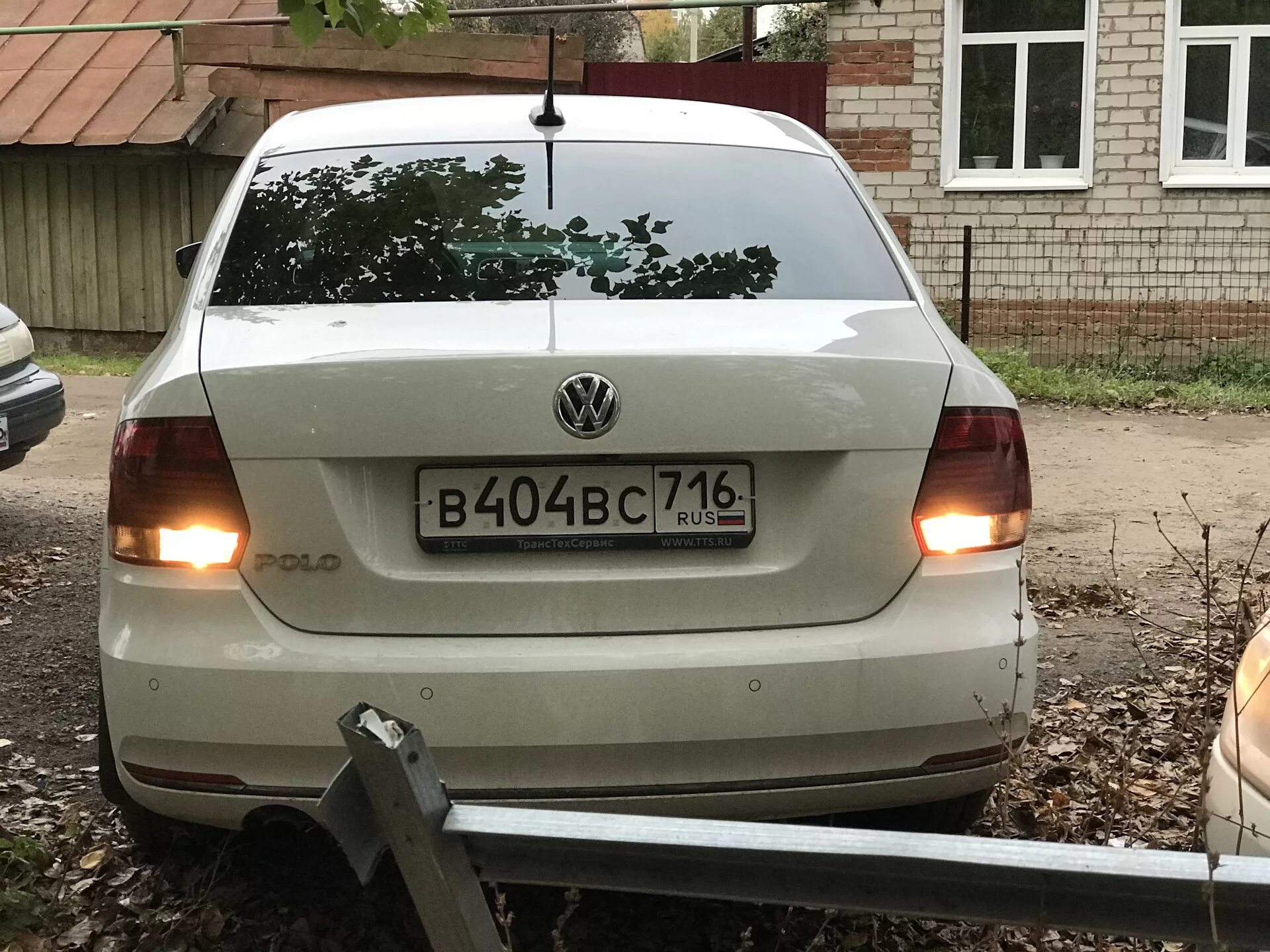 Задний ход поло седан. Фольксваген поло фонарь заднего хода. Задний ход фольксваген поло седан. Задний ход поло седан. Задний ход поло седан.