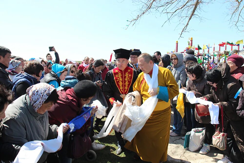 лагерь джангар элиста. республика калмыкия, октябрьский район, п. джангар. калмыкия джангар. ступа просветления в элисте.