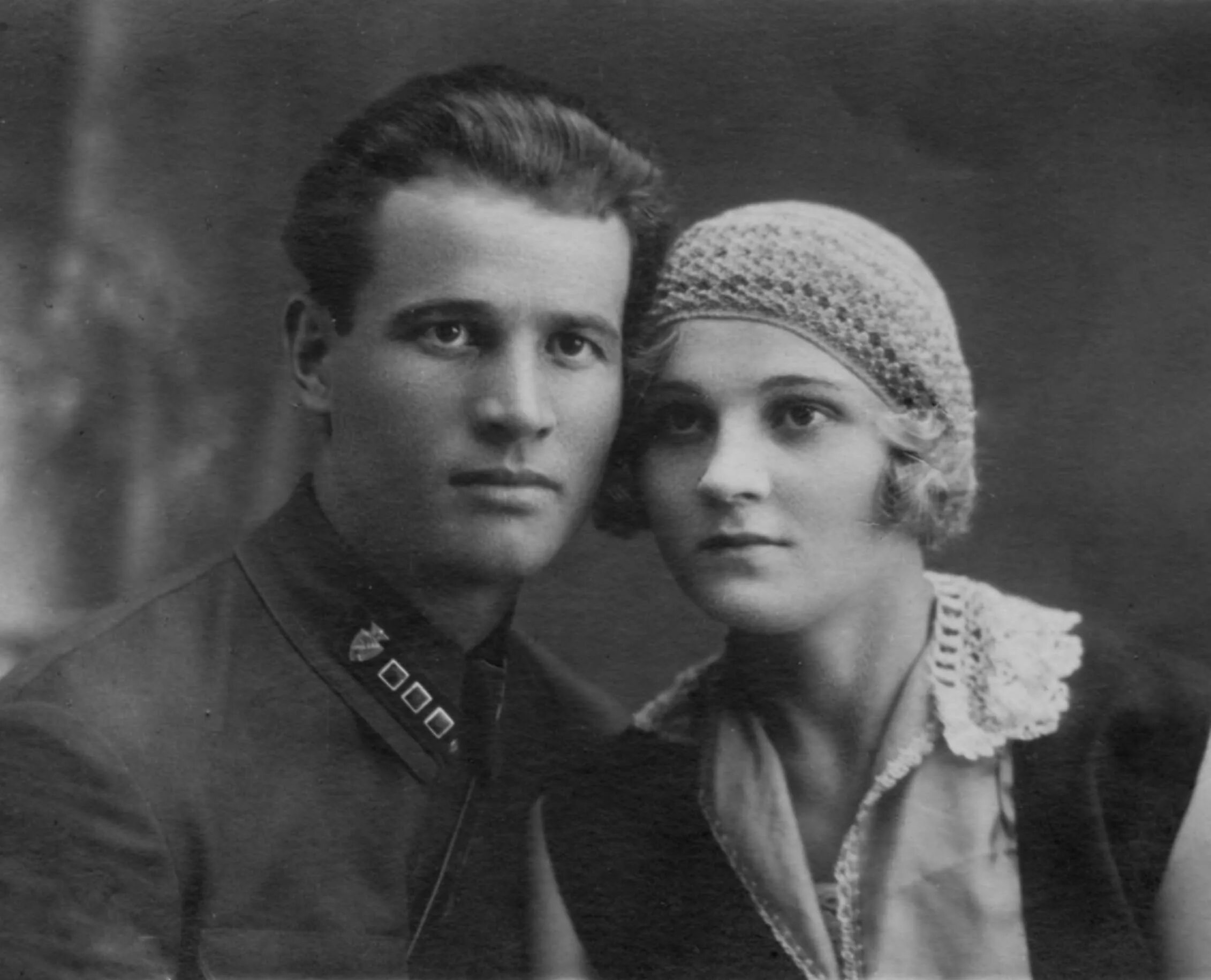 Черняховский дети. Черняховский дети. Генерал черняховский семья. Черняховский дети. Родители черняховского ивана даниловича.