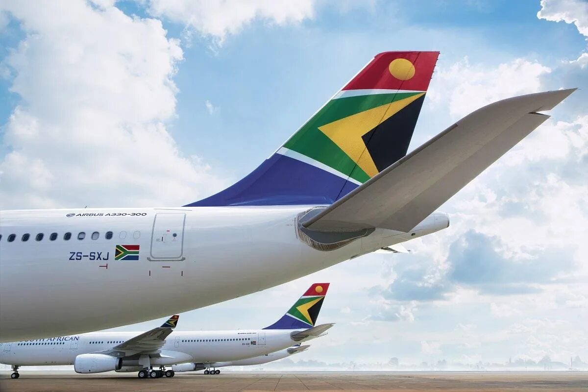 South african airways самолеты фото. Авиакомпании юар. Юар авиалинии. South african airways. Airbus a340-600 south african.